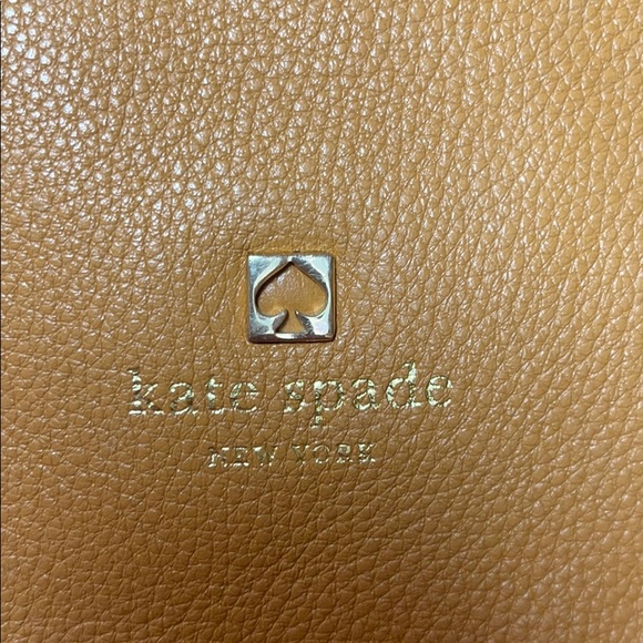 Kate Spade cross-body purse - Picture 2 of 6